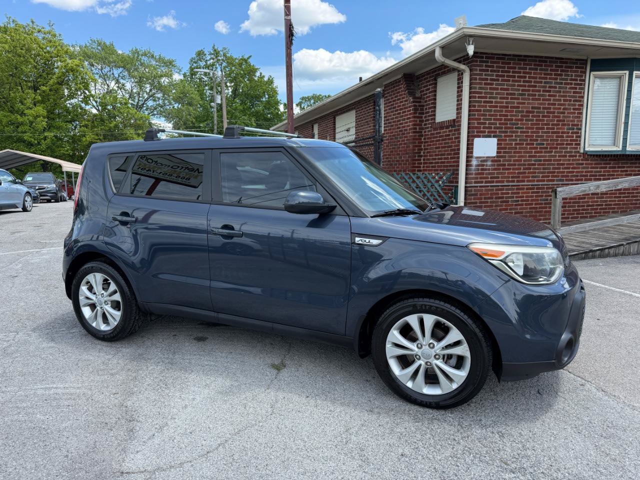 Used 2015 Kia Soul + FWD image 2