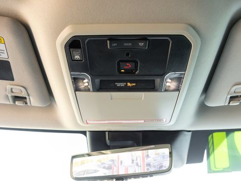 Used 2023 Toyota Tundra Limited AWD/4WD image 23