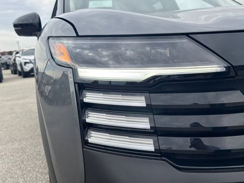 New 2026 Nissan Kicks SR w/ SR Premium Package image 11