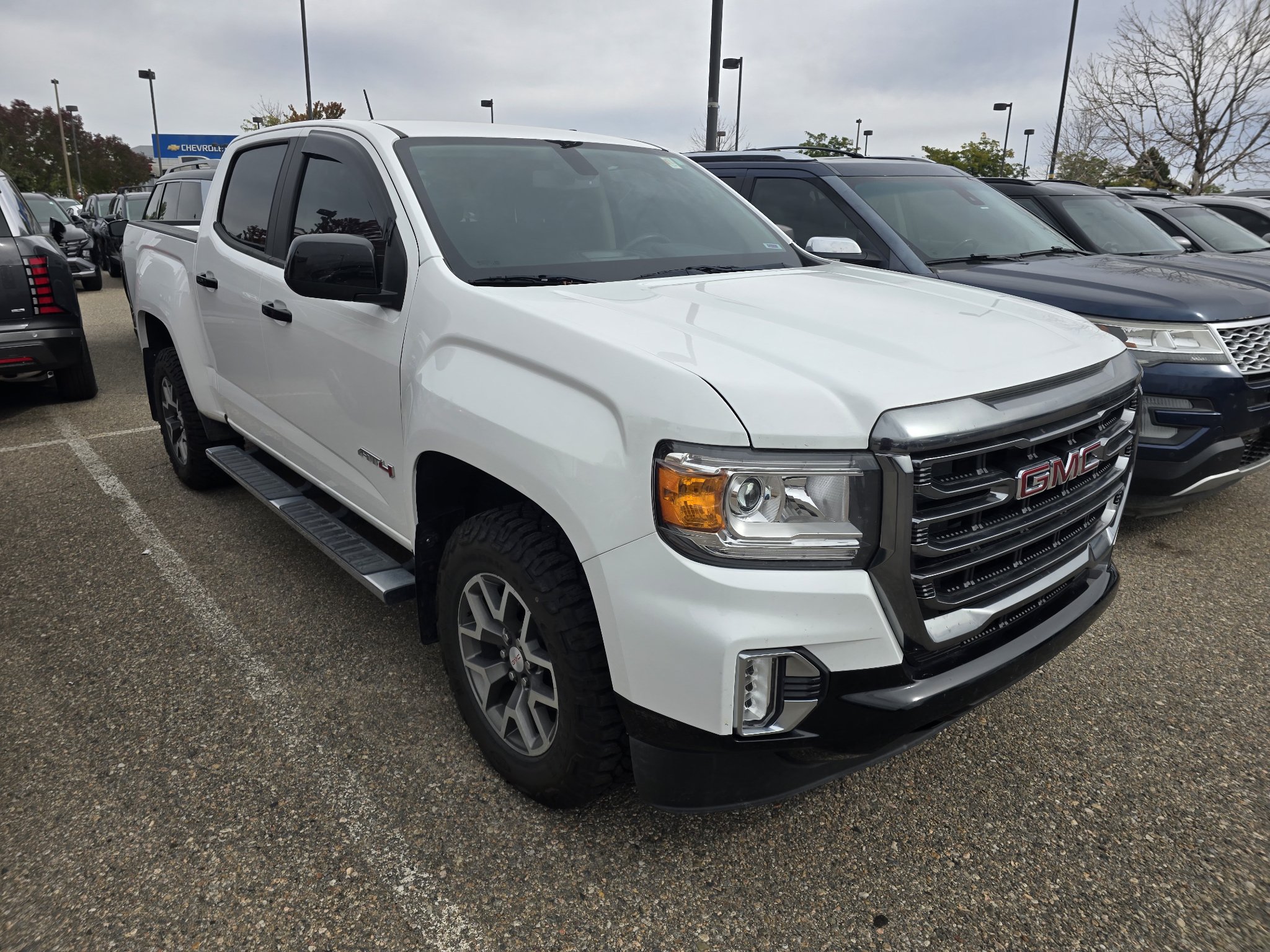 Used 2021 GMC Canyon AT4 w/ Trailering Package AWD/4WD image 8