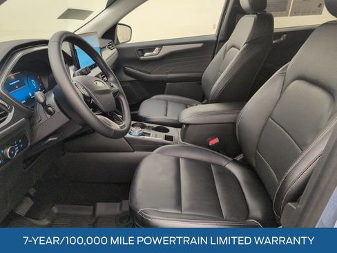 Certified 2025 Ford Escape Platinum image 5