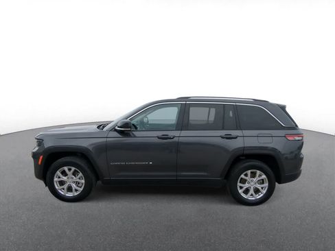 Used 2023 Jeep Grand Cherokee Limited image 5