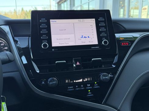 Certified 2024 Toyota Camry SE image 23