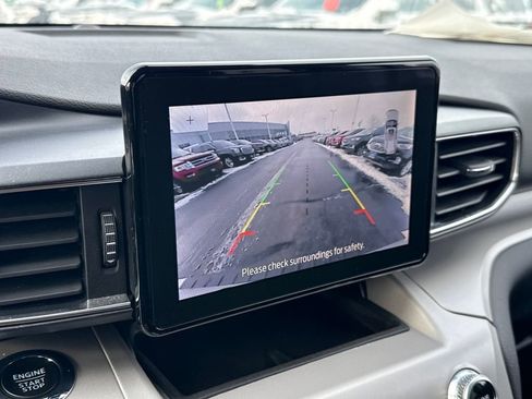 Certified 2023 Ford Explorer XLT w/ Equipment Group 202A image 22