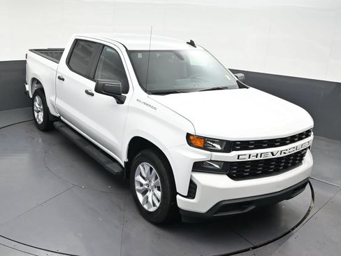 Used 2020 Chevrolet Silverado 1500 Custom w/ Custom Value Package RWD image 21
