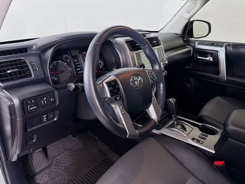 Certified 2023 Toyota 4Runner SR5 Premium w/ Moonroof Package AWD/4WD image 10