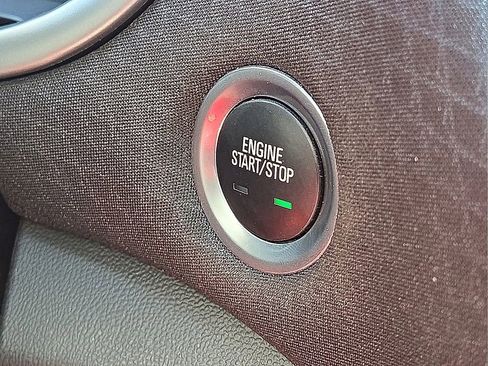 Used 2024 Chevrolet Malibu LT image 29