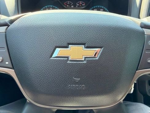 Used 2019 Chevrolet Colorado Z71 AWD/4WD image 15