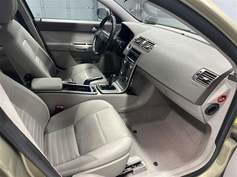 Used 2008 Volvo S40 2.4i image 11