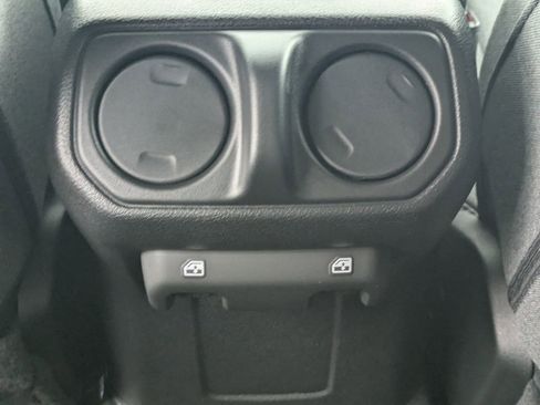 New 2026 Jeep Gladiator Sport AWD/4WD image 11