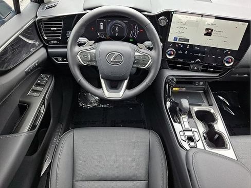Used 2026 Lexus NX 350h AWD w/ Cold Area Package image 9