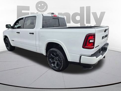 Used 2025 RAM 1500 Big Horn AWD/4WD image 7