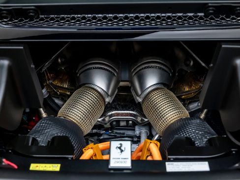 Used 2023 Ferrari 296 GTS image 44