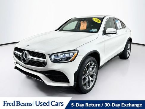 Used 2023 Mercedes-Benz GLC 300 4MATIC Coupe image 3