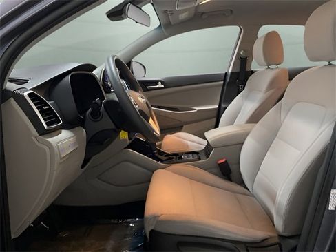 Used 2021 Hyundai Tucson SE image 15