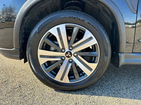 Used 2023 Mitsubishi Outlander Sport ES image 11