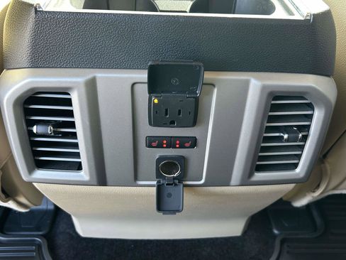 Used 2015 Ford F150 Lariat w/ Equipment Group 502A Luxury image 15