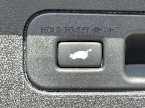 Used 2024 Honda Pilot EX-L image 28