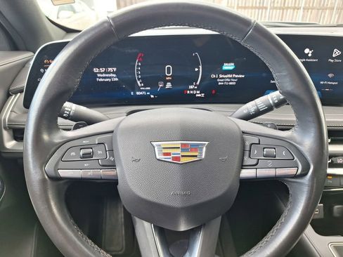 Used 2024 Cadillac XT4 Premium Luxury image 16