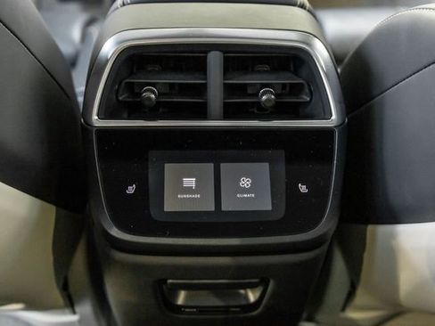 Used 2023 Lucid Air Grand Touring image 13