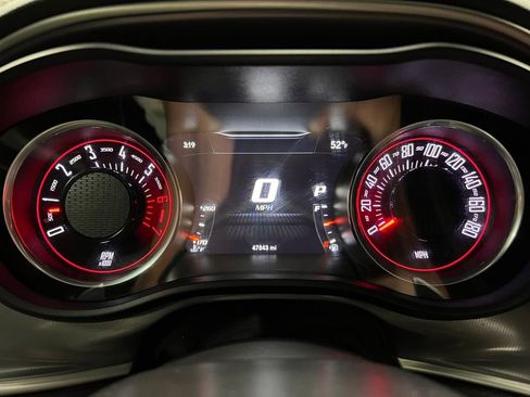 Used 2022 Dodge Challenger R/T Scat Pack RWD image 12