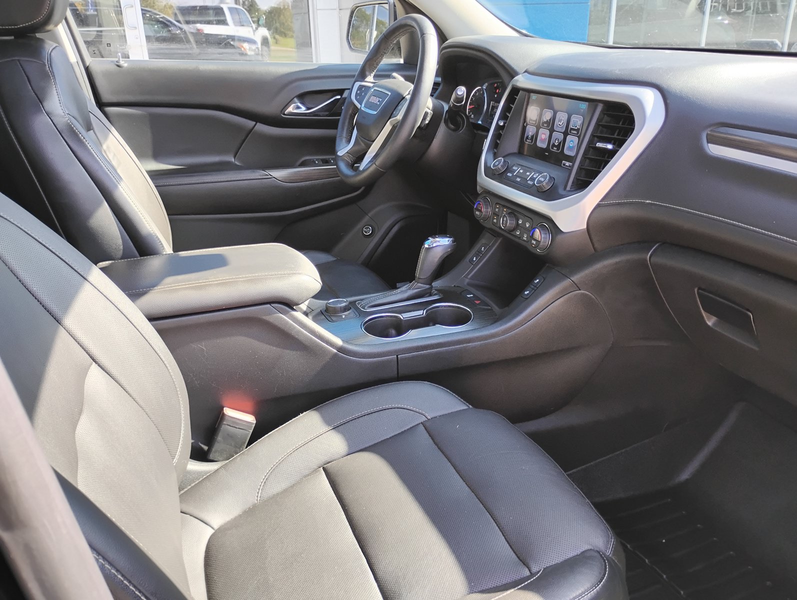 Used 2017 GMC Acadia SLT AWD/4WD image 20
