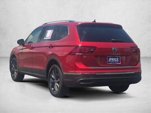 Used 2022 Volkswagen Tiguan SE FWD image 8