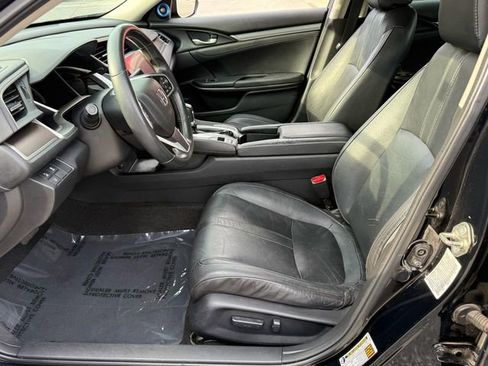 Used 2017 Honda Civic Touring image 9