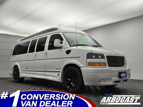 New 2025 GMC Savana 2500 Extended w/ Driver Convenience Package image 1