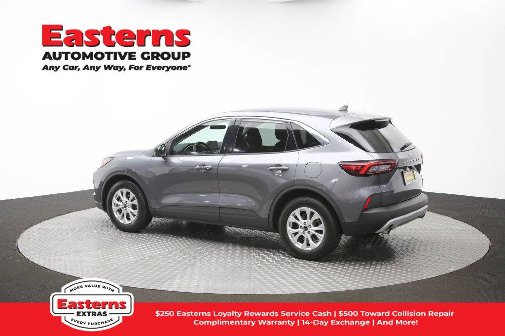 Used 2024 Ford Escape Active FWD image 63