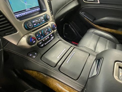 Used 2017 GMC Yukon Denali w/ Open Road Package image 30