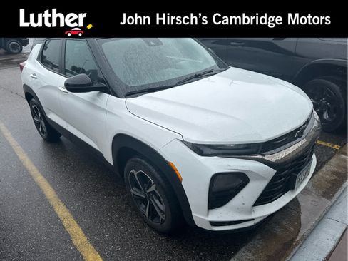 Used 2021 Chevrolet TrailBlazer RS w/ Sun and Liftgate Package AWD/4WD image 1