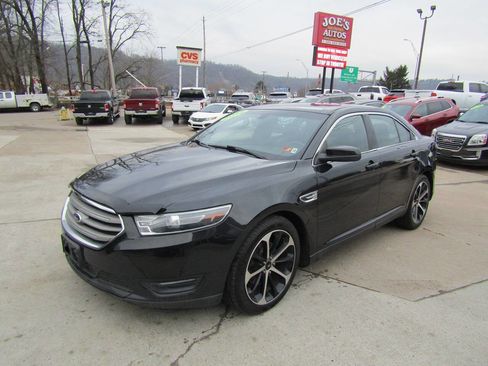 Used 2015 Ford Taurus SEL w/ Equipment Group 201A image 1