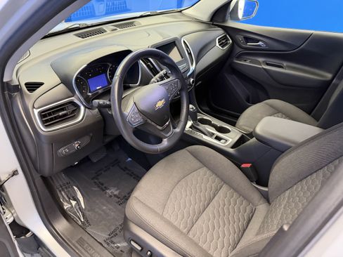 Used 2019 Chevrolet Equinox LT FWD image 11