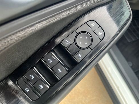 Certified 2023 Nissan Rogue S image 14