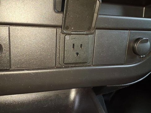 Used 2019 Chevrolet Express 2500 2500 3dr Extended Cargo Van w/ Driver Convenience Package image 24