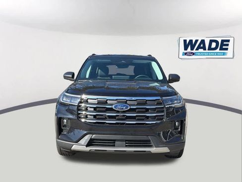 New 2026 Ford Explorer Active w/ Active Comfort Package image 2