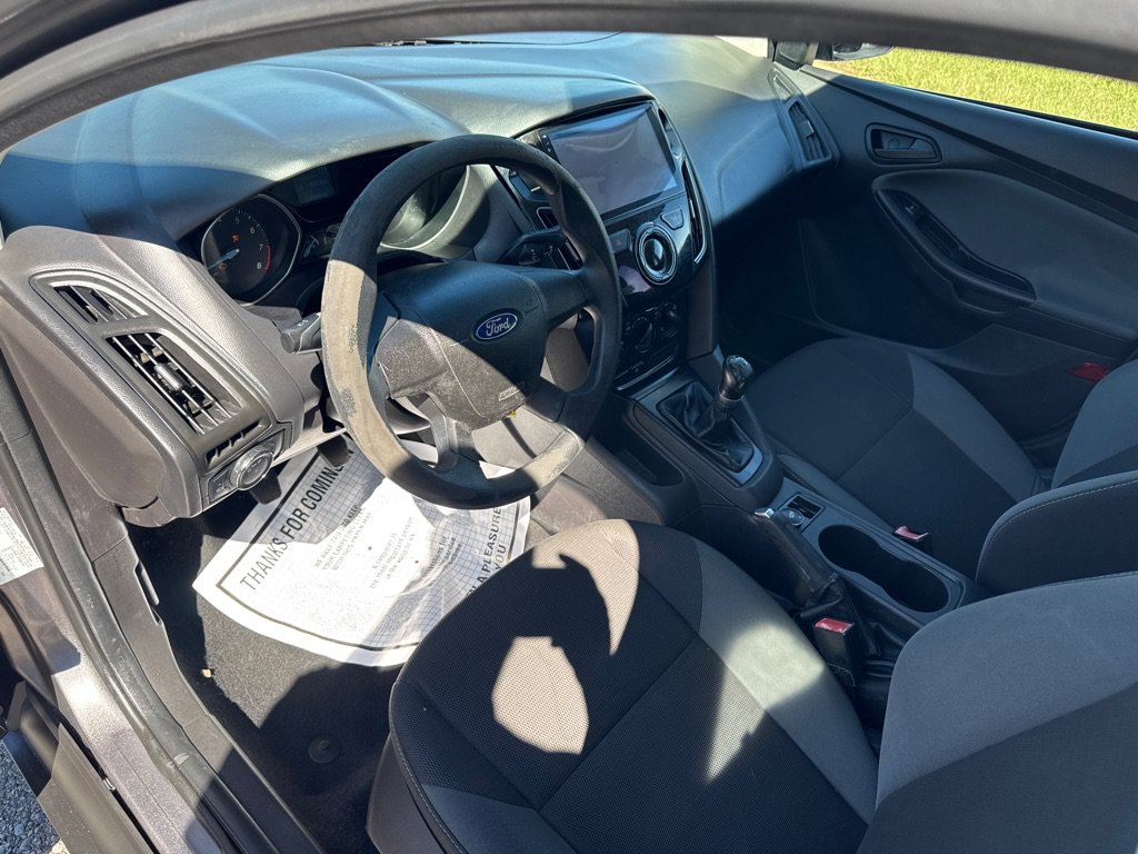 Used 2012 Ford Focus S FWD image 20