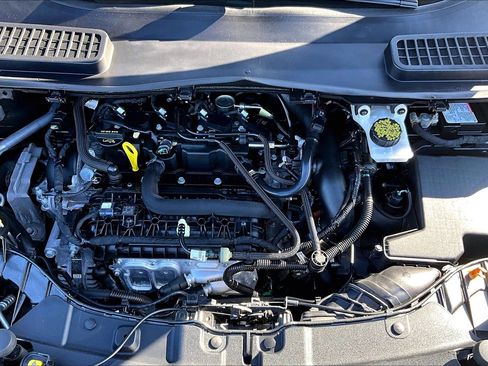 Used 2019 Ford Escape SEL image 31