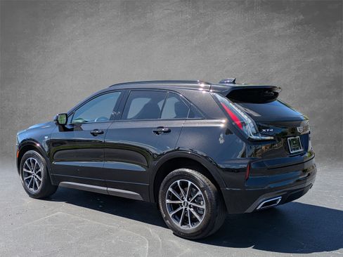 Certified 2024 Cadillac XT4 Sport image 4