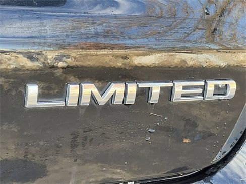 Certified 2022 Jeep Compass Limited image 9