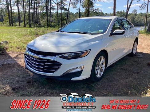 Used 2024 Chevrolet Malibu LT image 1