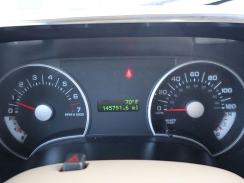 Used 2007 Ford Explorer XLT image 28