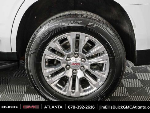 Used 2023 GMC Yukon Denali AWD/4WD image 37
