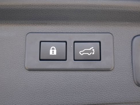 Used 2023 Subaru Forester Sport image 24