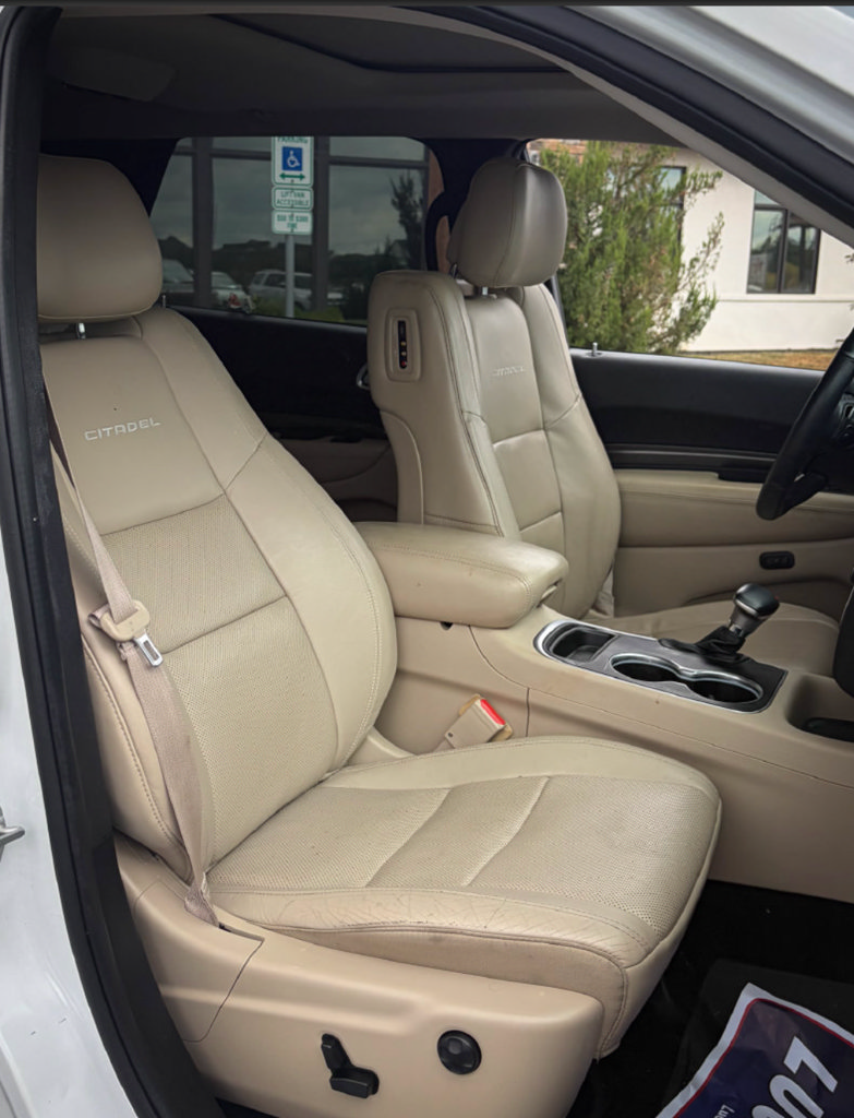Used 2018 Dodge Durango Citadel w/ Technology Group AWD/4WD image 23