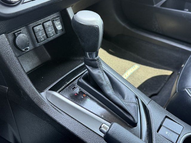 Used 2014 Toyota Corolla LE Premium w/ Driver Convenience Package FWD image 18