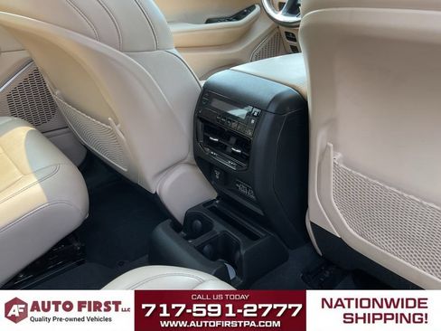 Used 2021 Jeep Grand Cherokee L Limited AWD/4WD image 15