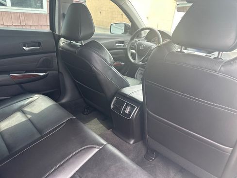 Used 2016 Acura TLX w/ Technology Package FWD image 15