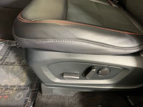 Used 2022 Ford Explorer ST-Line w/ Class IV Trailer Tow Package image 15